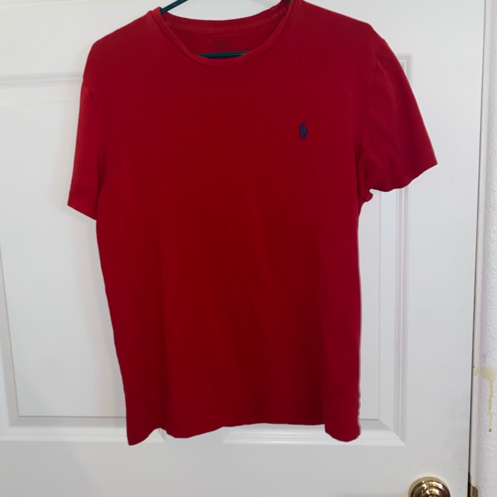 Red Ralph Lauren tshirt